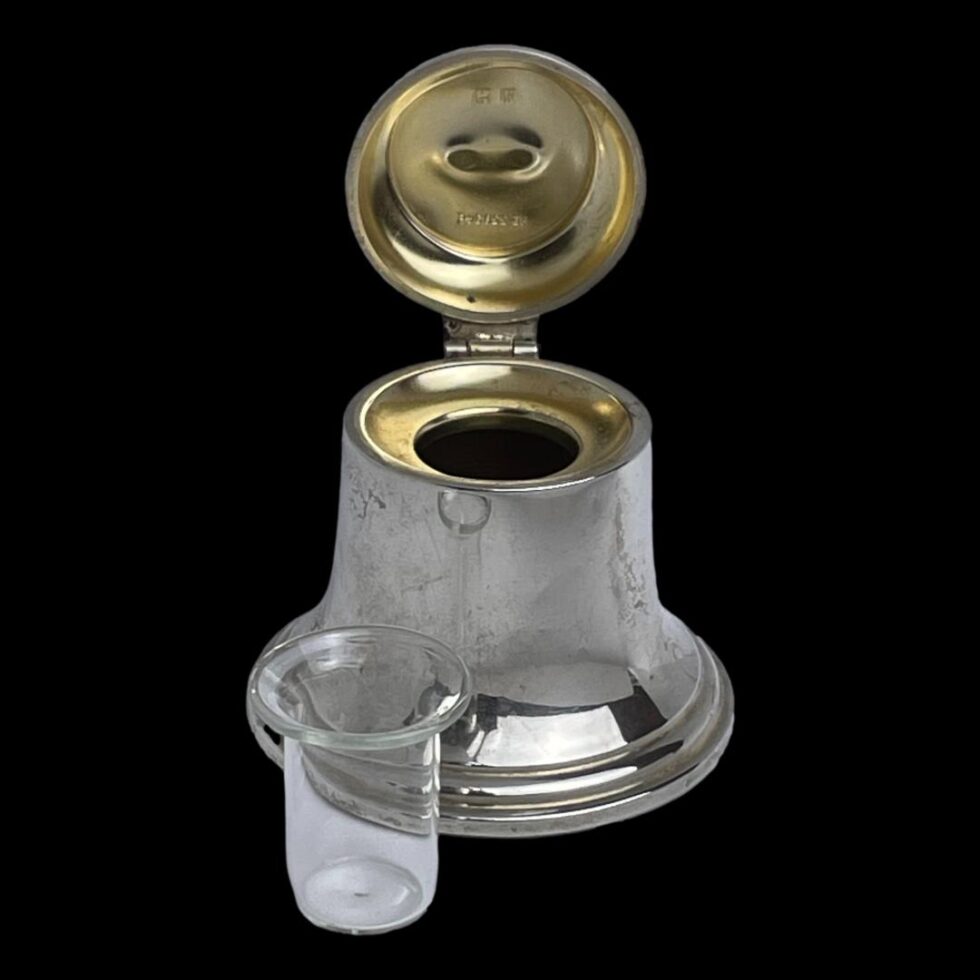 Photo of inkwell with lid open and glass pot removed and placed to the front left of the inkwell.