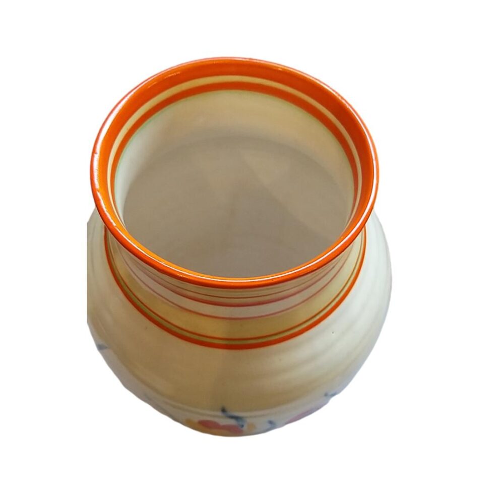 Photo looking down into the mouth of the vase.