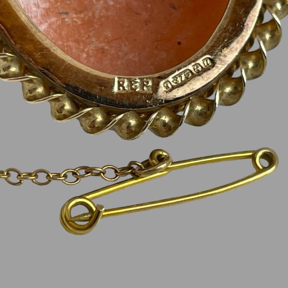 Close up photo of the full hallmark.