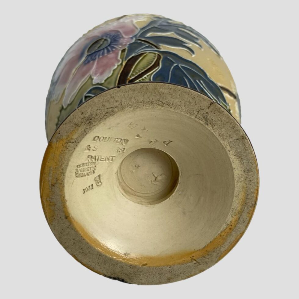 Photo of the base of Royal Doulton poppy vase showing the makers imprint.