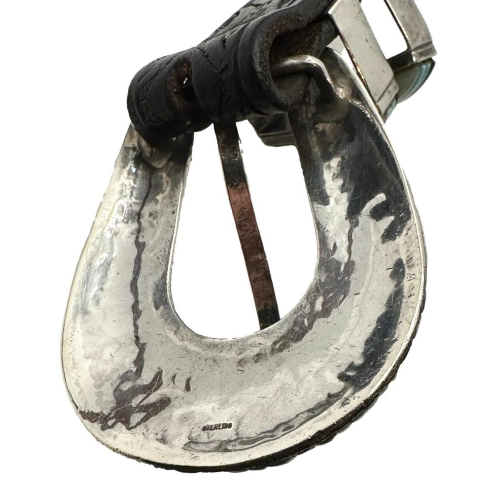 Photo of the back of the belt buckle.