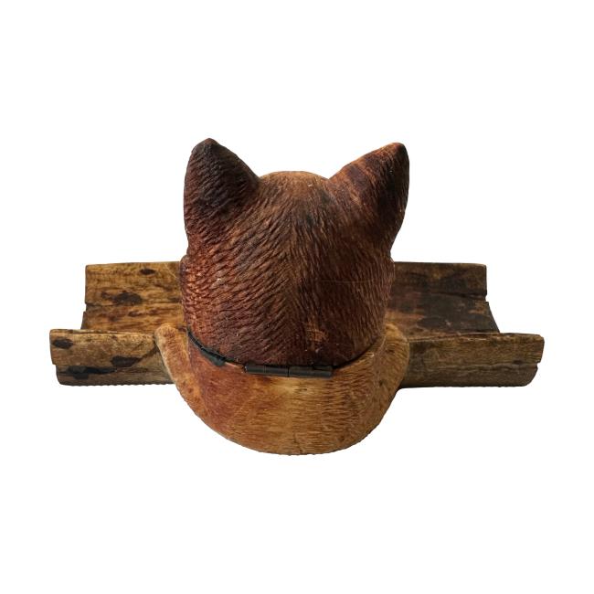 Photo of the back of cat inkwell with lid shut.
