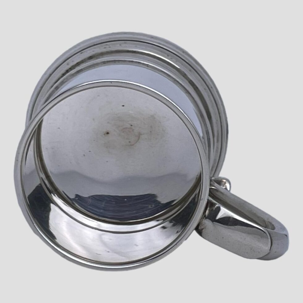 Photo looking straight into the tankard from above showing the clean (almost new) interior.